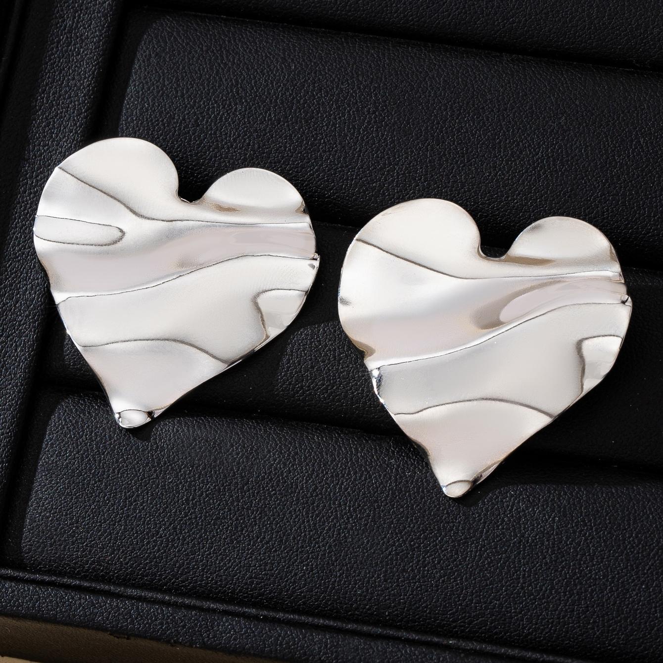 

1pair Fashionable Heart Shaped Metal Earrings Valentine s Day Jewelry