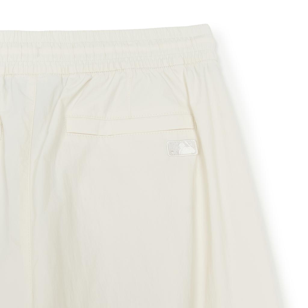 New MLB New York Yankees Basic Collection SS25 Cargo Pants Unisex Linen Cream 3AWPB1153-50CRM