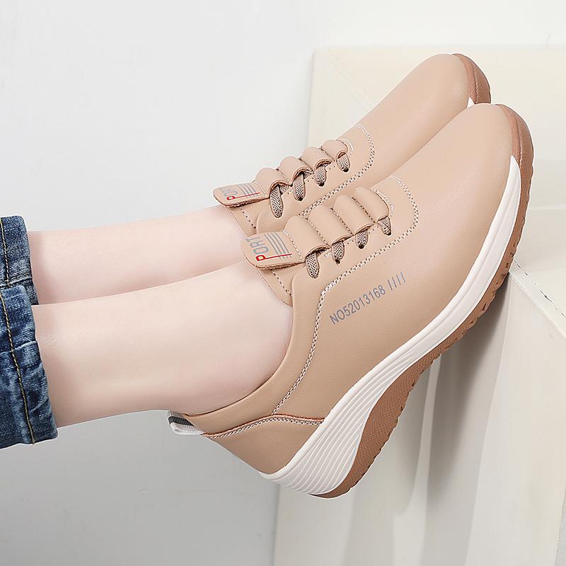 Women Platform Loafers Casual Elegant Leather Khaki Sneakers Thick Sole Height Increase Shake Shoes Large Size