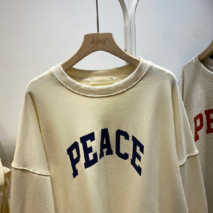 

Женский свитшот оверсайз с круглым вырезом и длинными рукавами - Уютный осенне-зимний стиль L абрикосовый