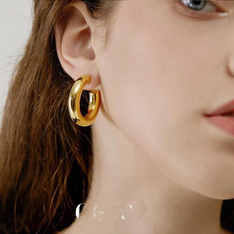 Fashion Temperament C-shaped Earrings, Stud Earrings, Bold Women's Simple Trend Earrings