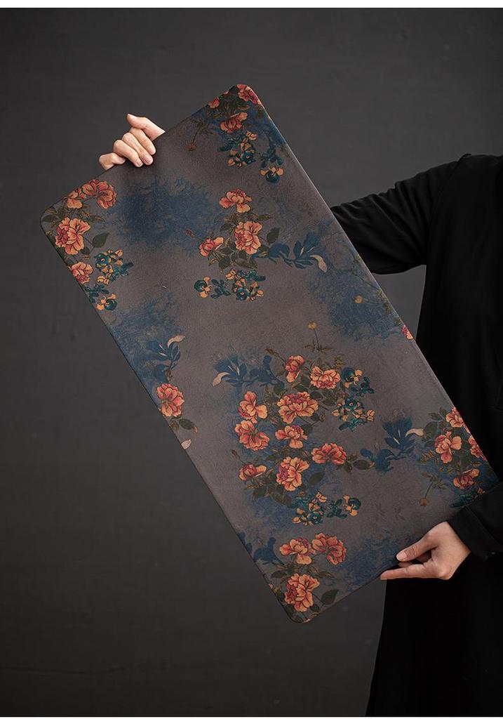 High-End Xiangyun Silk Zen Tea Mat: Waterproof Jacquard Tablecloth & Retro Runner