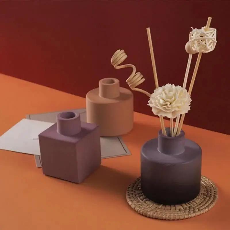 New Handmade DIY Cement Vase Silicone Mold Insertion Aromatherapy Gypsum Decorative Mirror Resin Mold Home Decoration Process