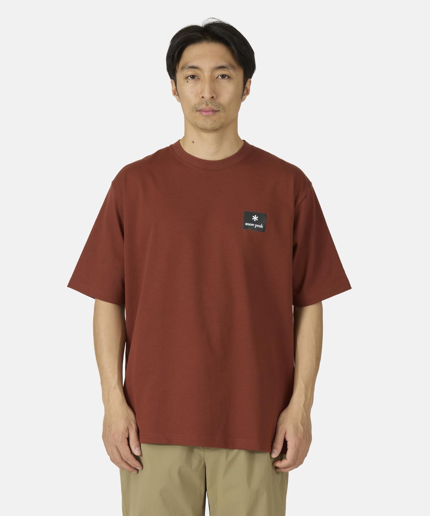 

Snow Peak New Standard Square Logo Short Light and T-Shirt NSD-TS-25AU002, Sleeve, Brown, XXL, Men s Women s