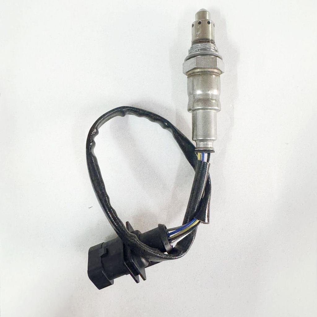 Suitable for land rover lr116639 front oxygen sensor
