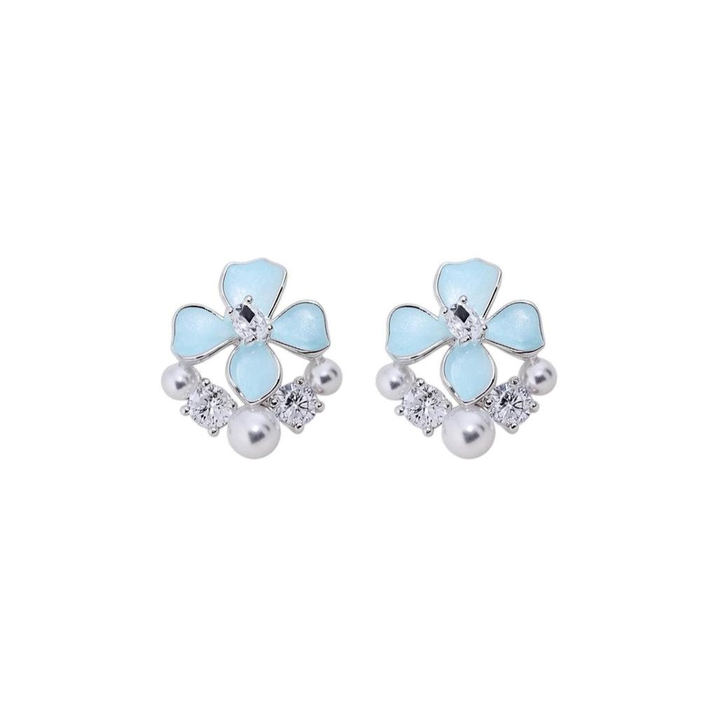Exquisite Zircon Pearl Flower Stud Earrings: Versatile Silver Drip Oil Design for Luxurious, Fresh Style