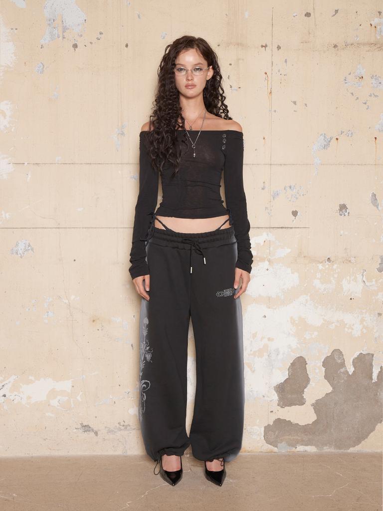Hilda Smog Motif Wide String Sweatpants [Black]