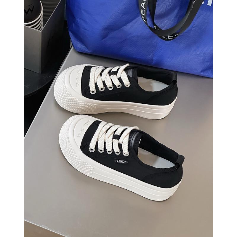 

Ice silk mesh breathable little white shoes women s new summer hollow mesh shoes round head non-slip thick sole casual board shoes 40 чорний