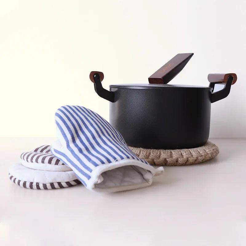 1pc Cotton Anti-scalding Oven Gloves Mitts Potholder Kitchen Duckbill Shape Cotton Gloves Tray Dish Bowl Holder Oven Hand Clip