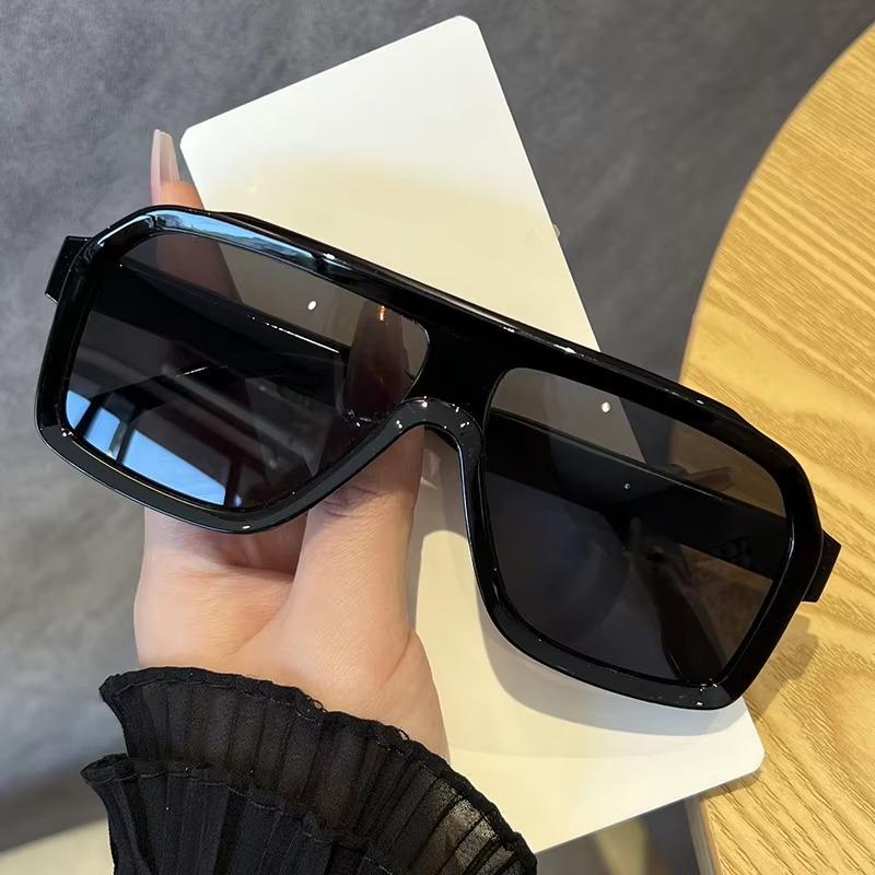 Non-polarized Vintage Large Frame Square Sunglasses Men Women Toad Looking Glass Fashion Outdoor Travel Sunshade Sunscreen Eyeglasses