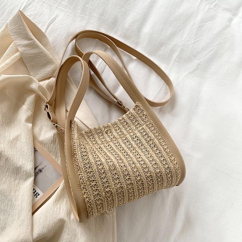 Mori Versatile Casual Shoulder Woven Women's Bag 2025 Large-capacity Underarm Commuter Portable Straw Tote Bag