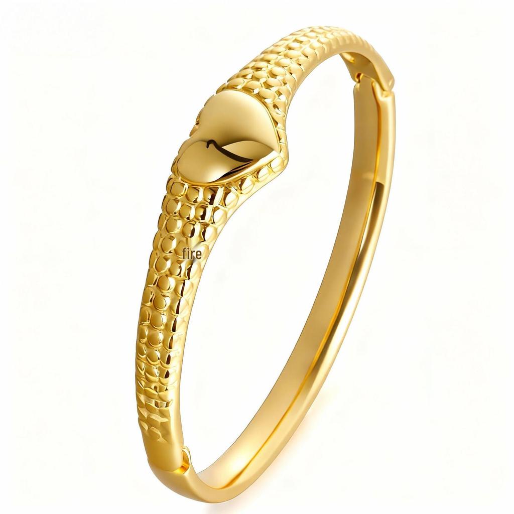 Heart-Shaped Stainless Steel Bracelet for Girls, Light Luxury, Fashionable, Simple, Versatile, Non-Fading Wristband