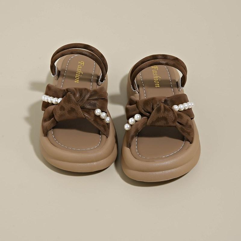 Popular Beautiful with Skirt Slippers Female Summer Wear 2025 New Versatile Fairy Style Two Wear Cool Slippers Beach Shoes