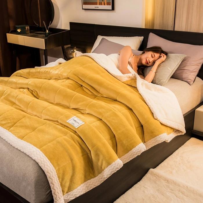 2025 Coral Fleece Autumn Winter Warm Blankets For Bed 3 Layers Thicken Flannel Blanket Quilt Soft Comfortable Warmth Quilts
