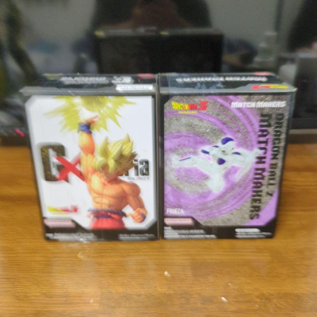 [USED] Dragon Ball Figures Son Goku, Frieza