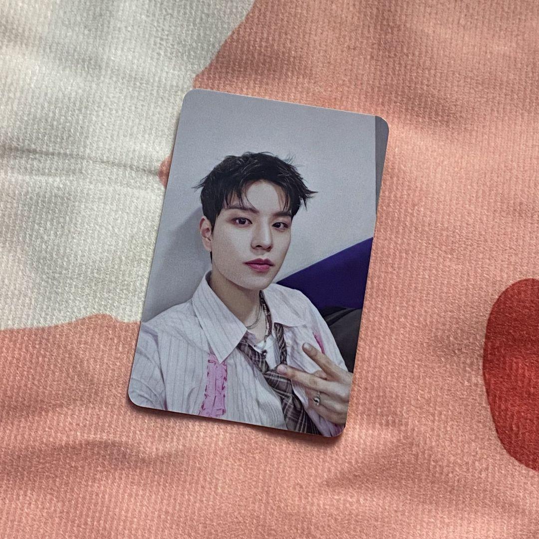 

[ВЖИВАНИЙ] StrayKids ATE Stray Kids Переможець Синмін Трекасмін