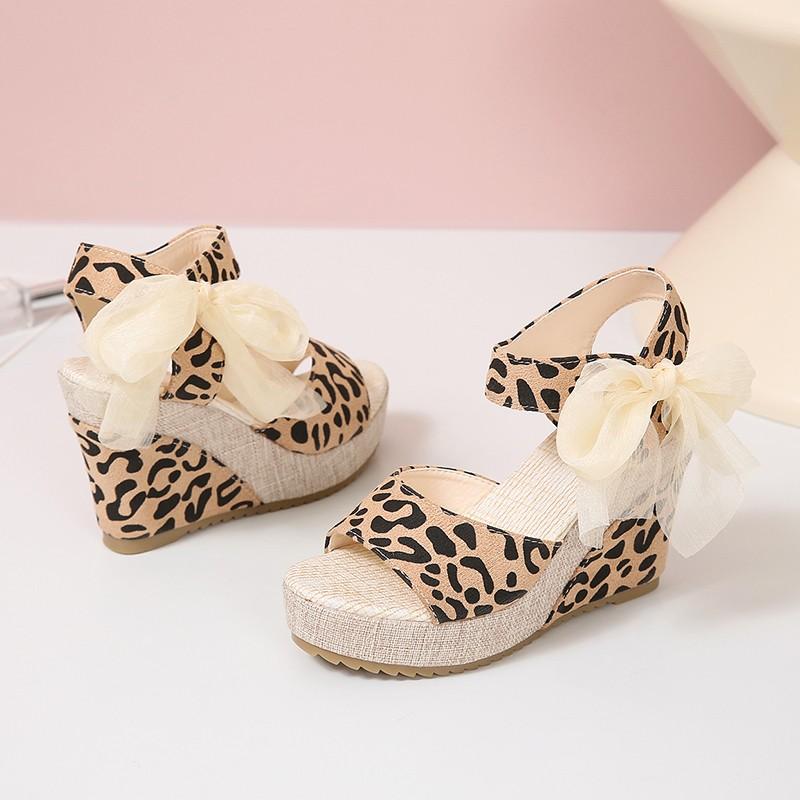 Fashion Velvet Shoes Med High Heel Sandal for Women Open Toe Suit Female Beige Large Size Clogs Wedge Muffins Shoe Buckle Strap Suede Me