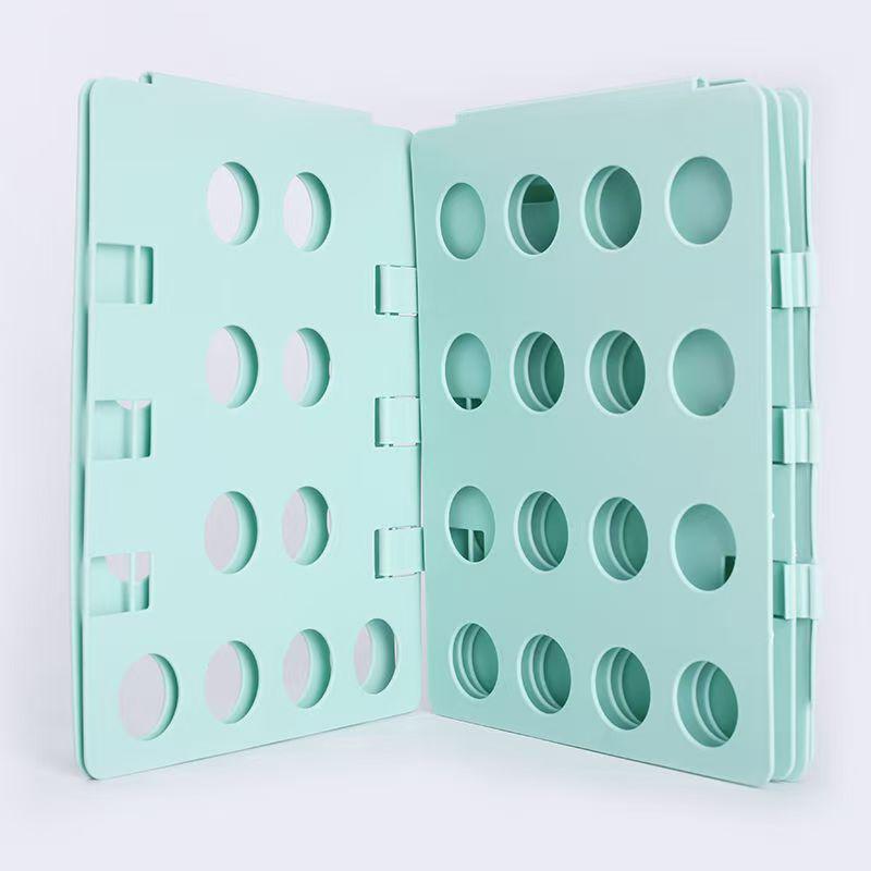 Lazy Person’s Creative Folding Board: Easy Clothes Organizer and Shirt Folding Rack