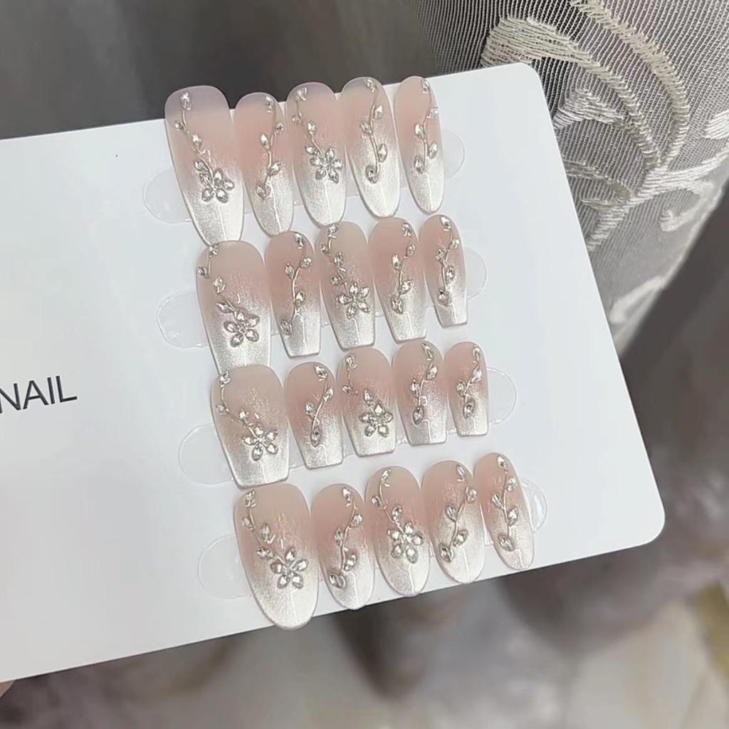 Pure Hand-made Phototherapy Wear Armor Tablets Cat's Eyes Silver Moonlight Galaxy. Wearing Armor Finished Products Reused Nail Art