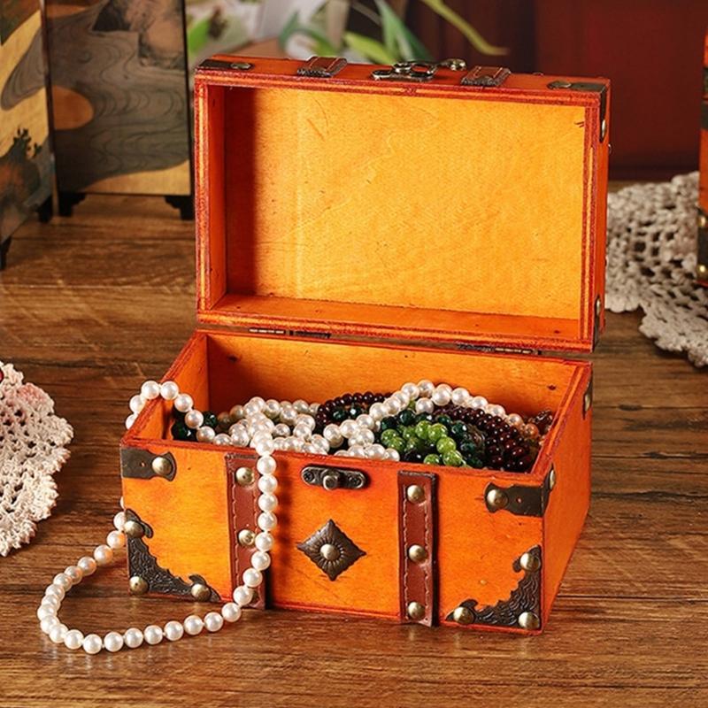 Cultural Leather Jewelry Case With Security Mechanism For Home Decoration And Storage Elegant Treasures Chest