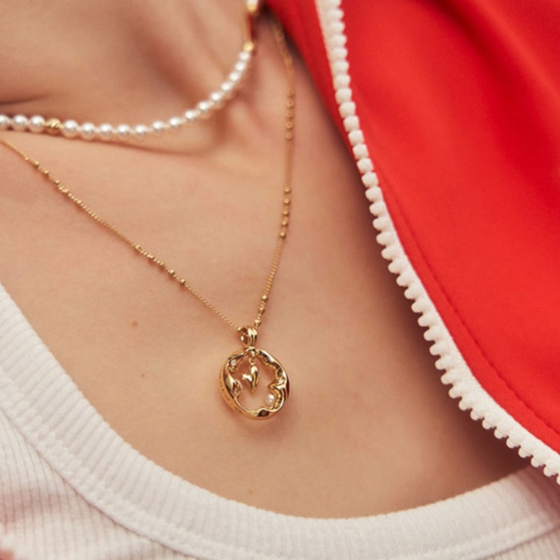 

Vingt six Avril 3-n9 shape of your heart necklace white gold