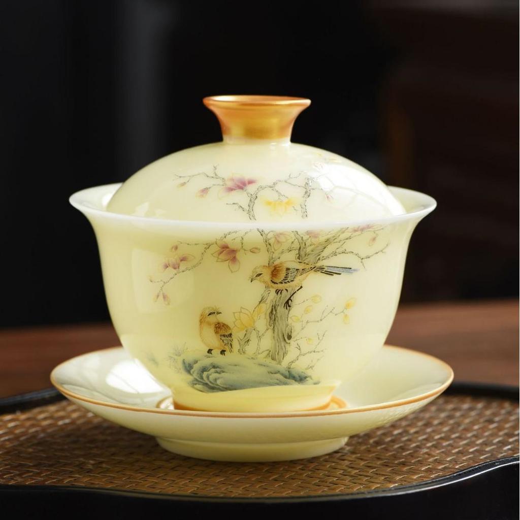 Premium Jade Porcelain Gaiwan Tea Set - Large Capacity, Three-Piece Hovering Brewer for Home Use and Souvenir Gifts