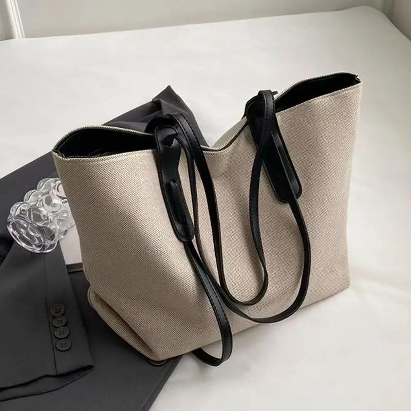 

Korean Version Large Capacity Underarm Bag Women New Commuting Tote Bag Versatile Single Shoulder Bag Portable Canvas Bags small siez чорний
