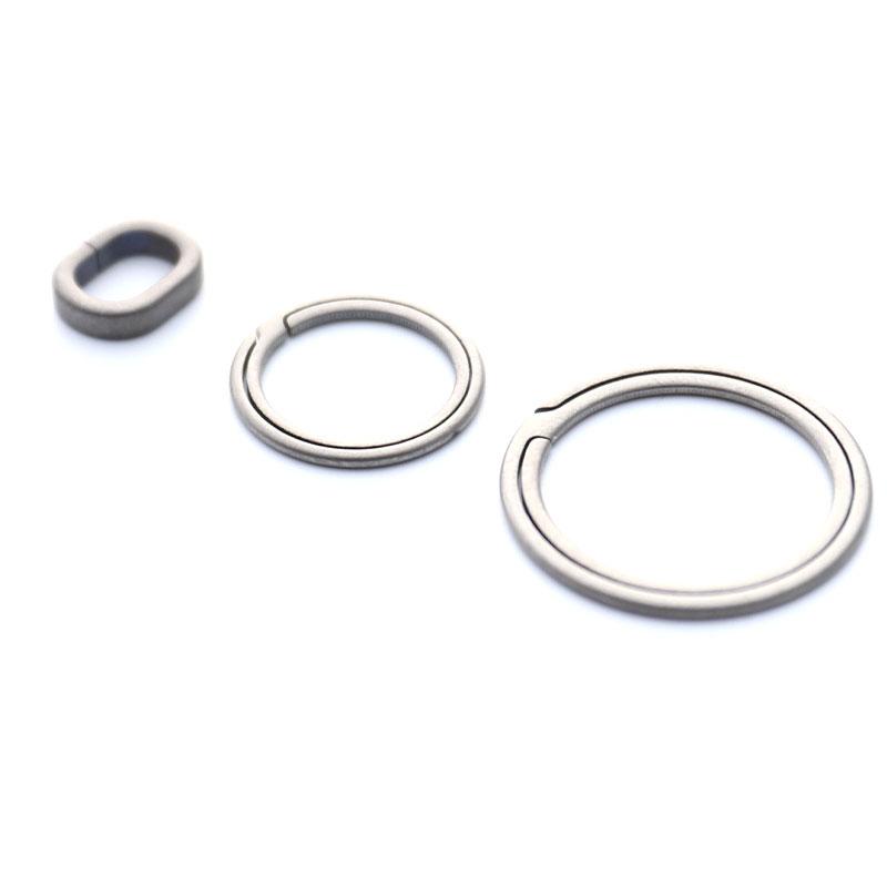 Titanium Alloy Key Rings Keychains Buckle Pendant Super Lightweight Car Keychain