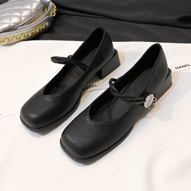 Classic Retro White Mid Heel Pumps Chic Women's Round Head Square Heel Sandals Mary Jane Buckle Strap Block Heel Shoe For Women