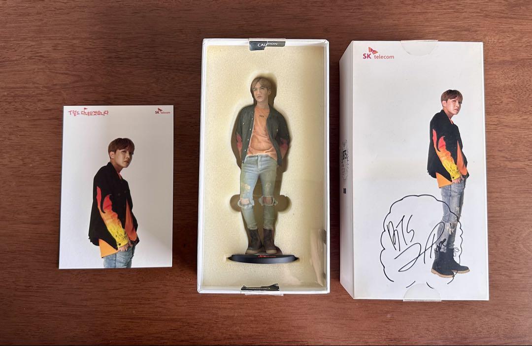 

[Б/У] 15 см Официальная фигурка BTS SK Telecom Хосок