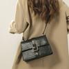 Neue Retro Achseltasche Lässige quadratische Tasche Handheld Ein Schulter Crossbody Lässige trendige Damentasche