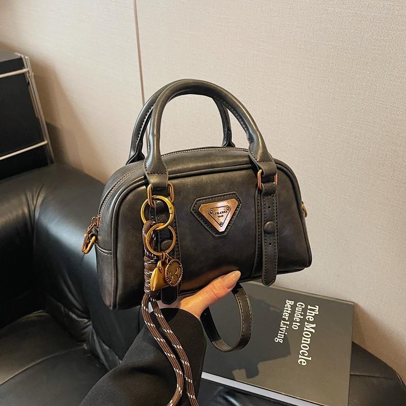 Retro High-End Handkissen Tasche Damen Herbst und Winter Neue Mode Lässig Pendeln Schulter Umhängetasche