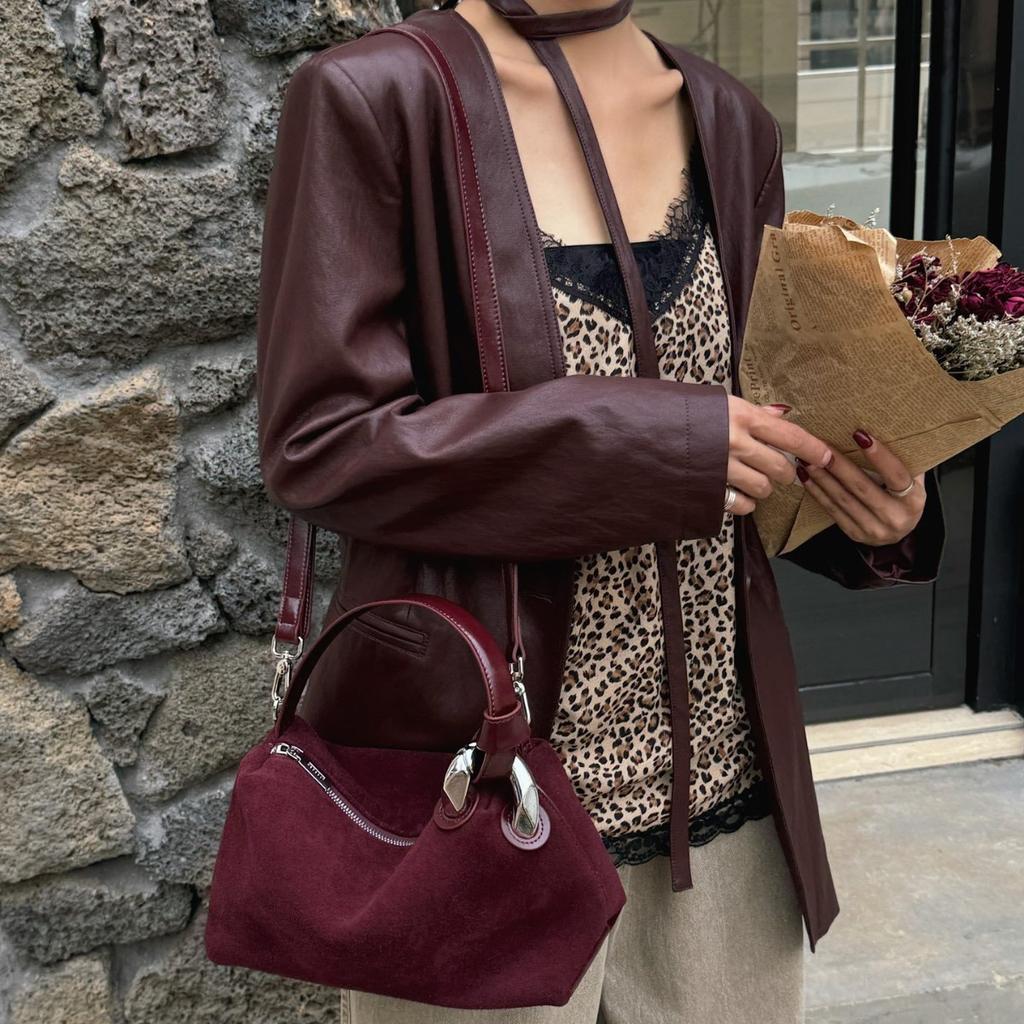 Women's bag leather premium feel matte suede handbag commuter shoulder messenger bag niche design sense 2024 new