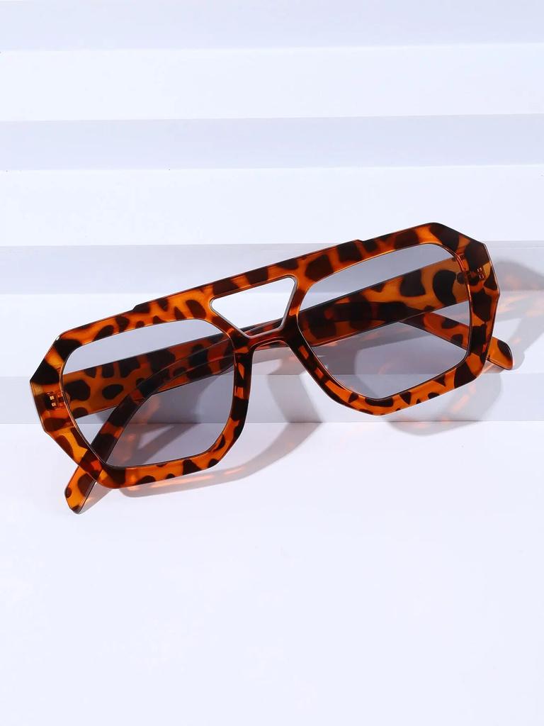 Cross Border European American Double Beam Sunglasses Retro Irregular Design Personalized Trendy Eyewear Popular Online