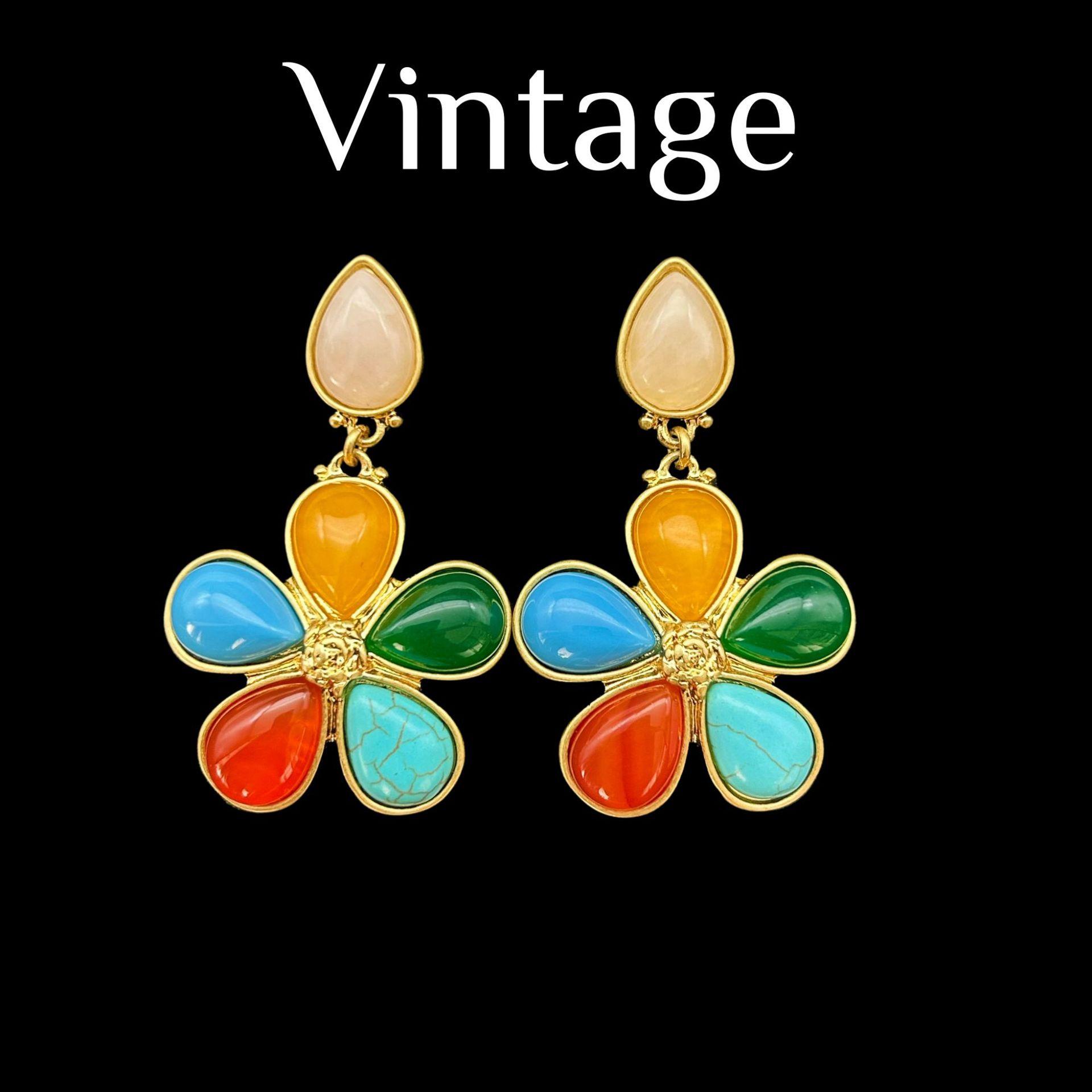 Vintage Electroplated Genuine Gold Agate Natural Stone Inlaid With Contrasting Colors Heavy Industry Temperament Sweet Flower Earrings