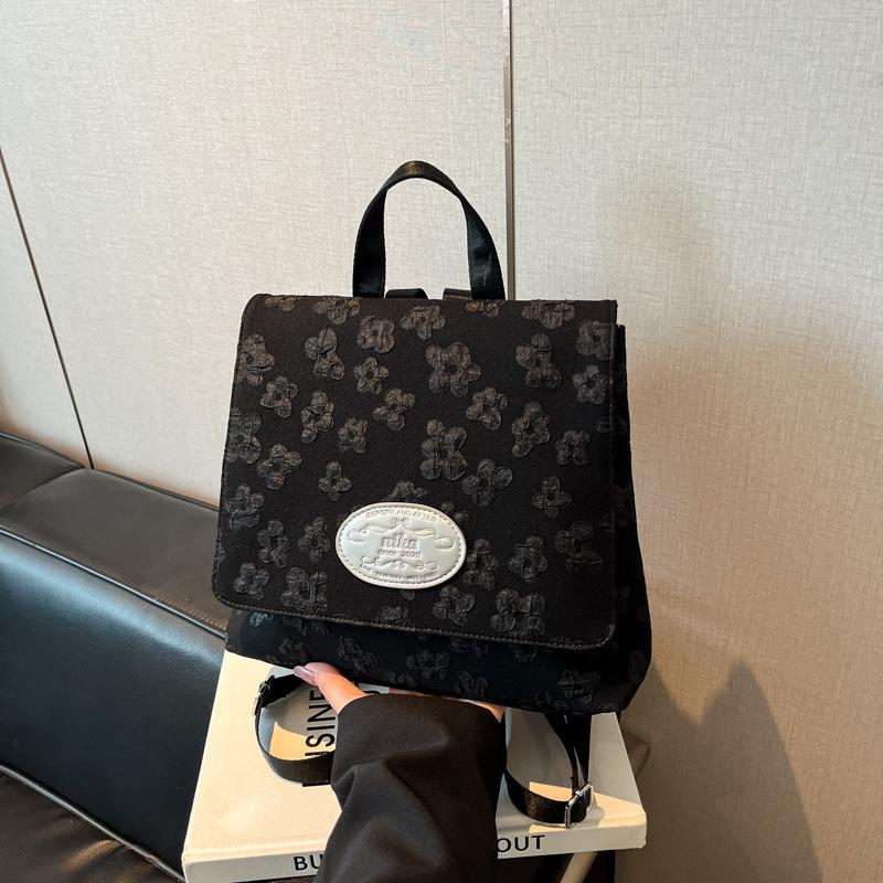 

Fashion travel backpack 2025 new summer fashion temperament fashion trend large capacity backpack чорний