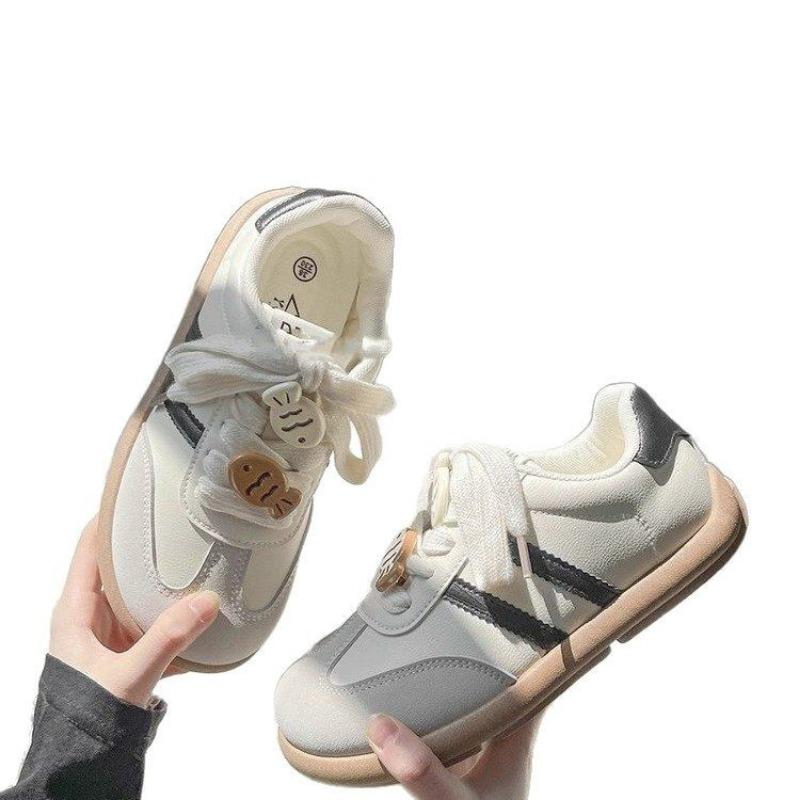 Premium fashion board shoes spring new versatile lace-up sports shoes casual retro