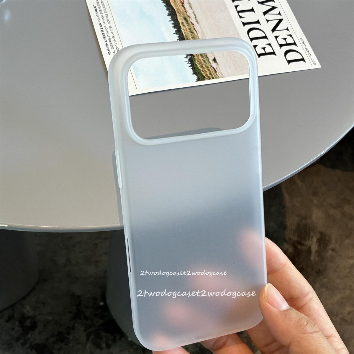 

Ультратонкий матовый оранжевый защитный чехол для Apple 17 Pro Max - Дизайн с большим отверстием iPhone 17