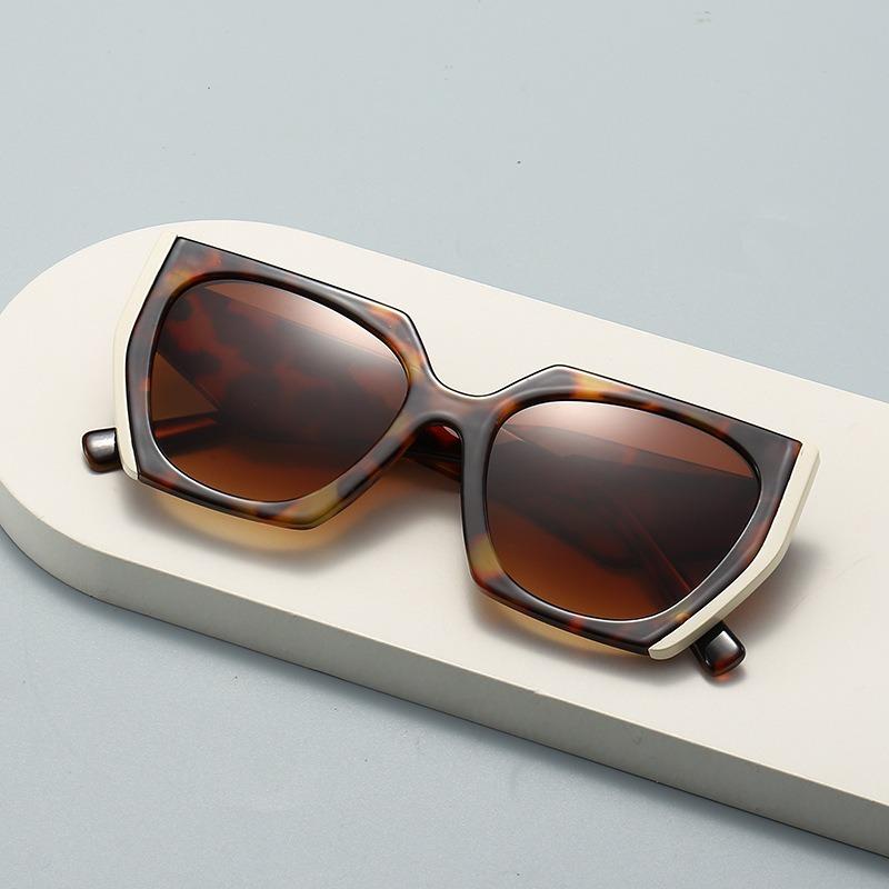 Women Cat Eye Oversized Color Block Uv Protection Sunglasses
