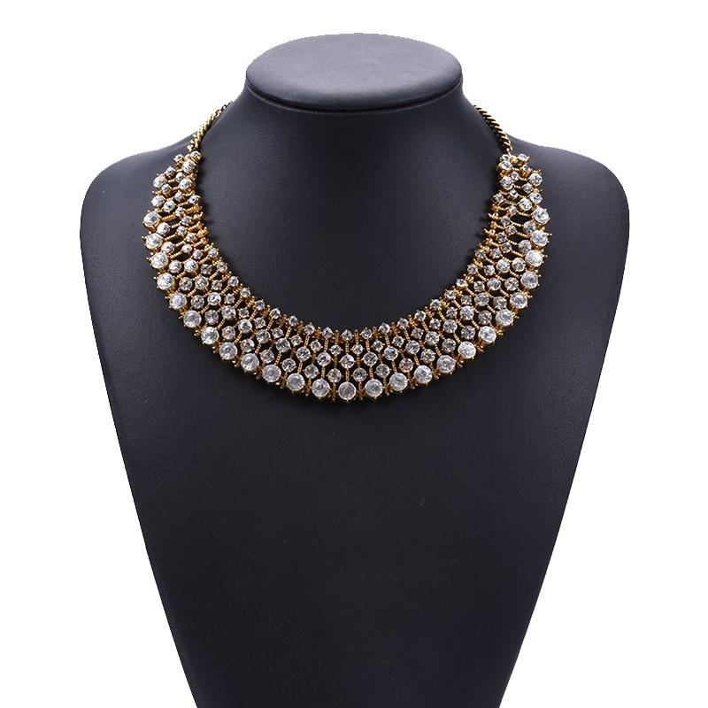 Classic British Princess Kate With Handmade Hollow Fashion Diamond-Encrusted Exaggerated Necklace