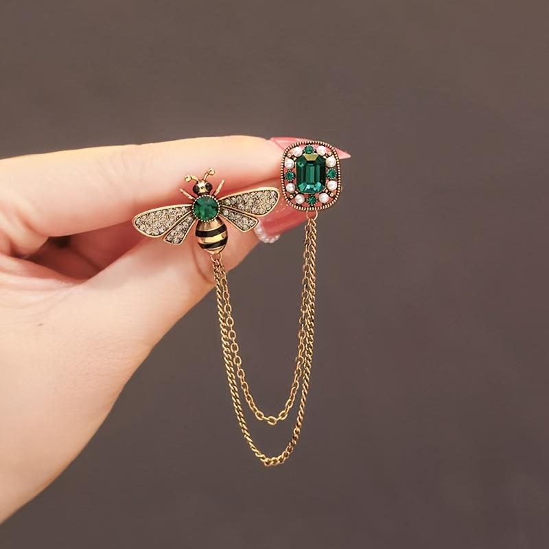 Elegant Fashion Bee Chain Brooch for Women, Stylish Simple Insect Corsage with Necklace Chain, High-End Premium Accessory