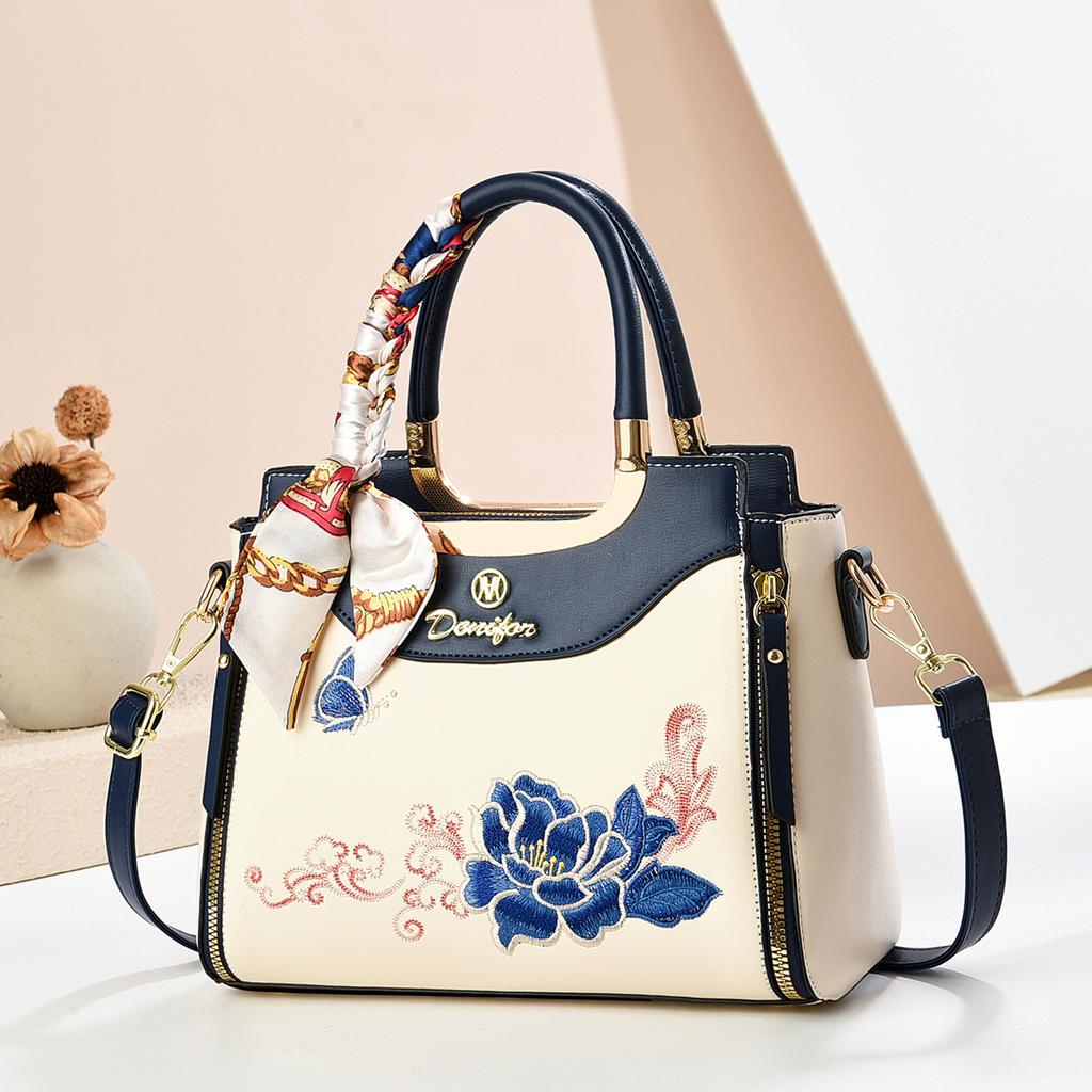 Luxury Embroidered Handbags Women Bags Designer High Quality Casual Tote Sac Women Shoulder Crossbody Bags Bolsa Feminina
