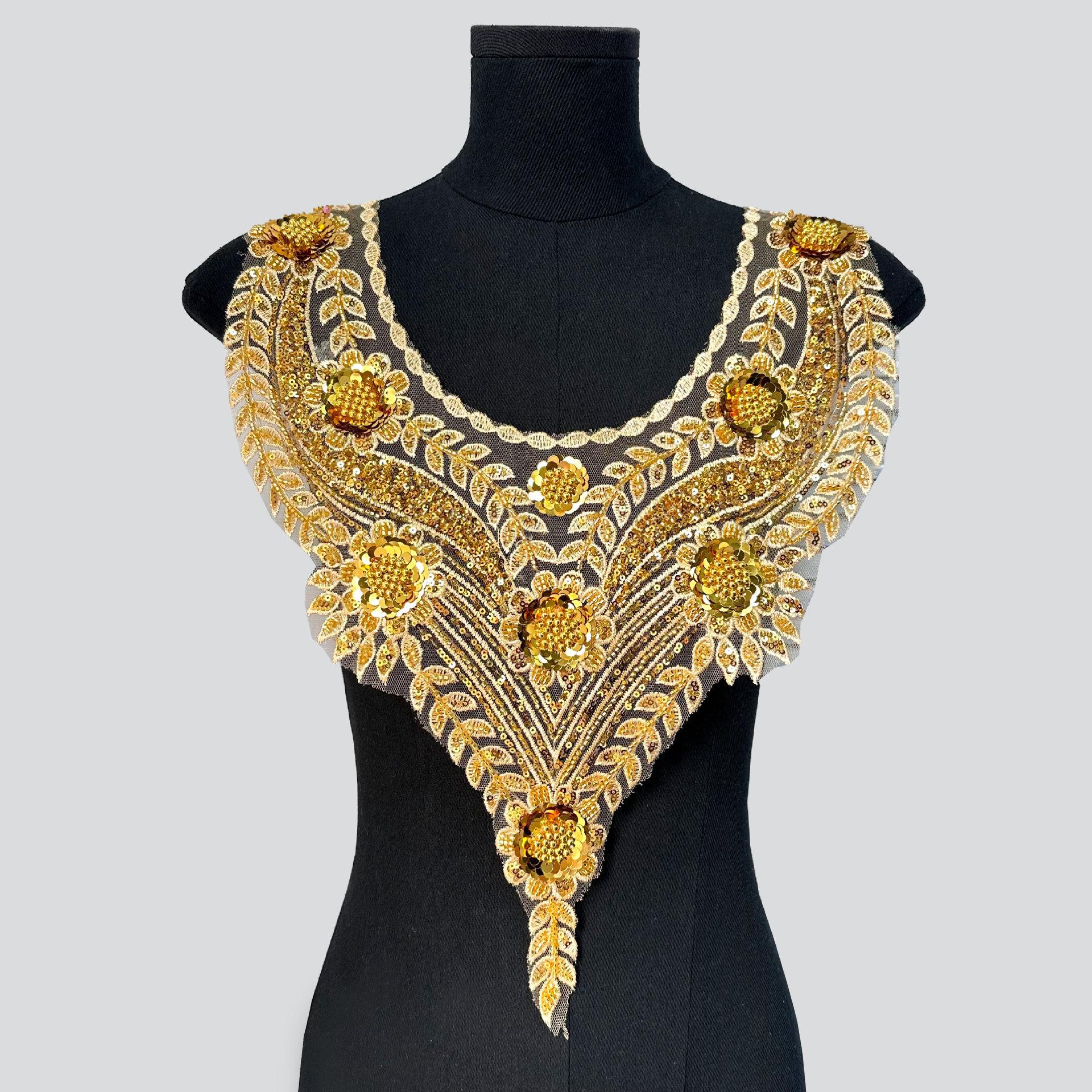 

Легкая Роскошь Золото Круглый Вырез Кружево Бисер Пайетки Цветочный Воротник Тканевая Наклейка Тяжелая Промышленность Вышитое Платье Костюм для Выступлений Украшение H6094