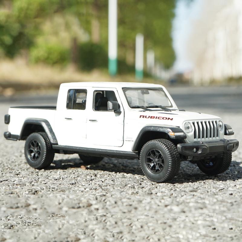 

WELLY 1:27 Jeep Gladiator 2020 Pickup Alloy Car Diecasts & Toy Vehicles Car Model Miniature Scale Model Car Toy For Children белый