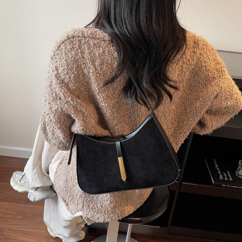 Simple and Versatile Commuter Single-shoulder Bag for Autumn and Winter, with A Unique and Stylish Underarm Bag