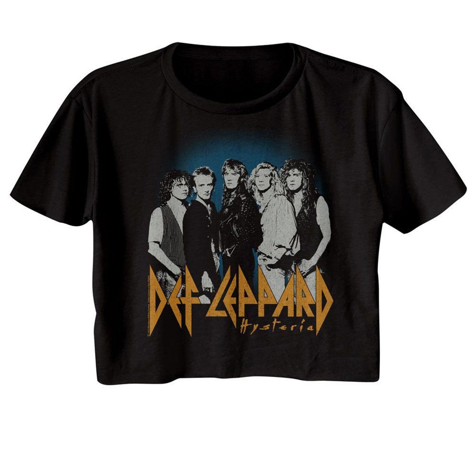 Def Leppard Blue Fade Background Black Women s Festival Cali Crop T-Shirt 2XL