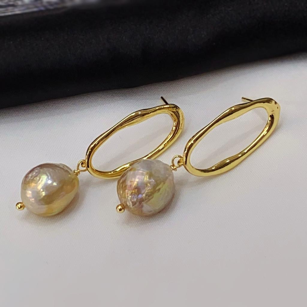 Unique Natural Wrinkled Edison Pearl Earrings Light Luxury Ear Jewelry 2024 New Trendy Foreign Style Stud Earrings Pendant