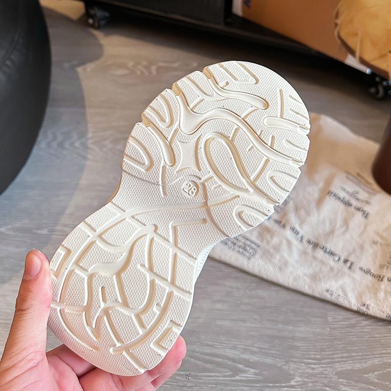 2026 Sonbahar Kadın Gümüş File Nefes Alabilen Boy Uzatan Kalın Tabanlı Günlük Spor Ayakkabı (Baba Ayakkabıları)