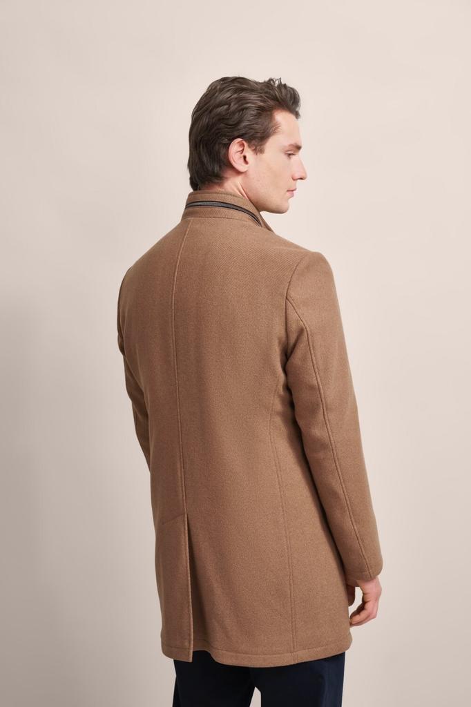 Пальто Bugatti короткое пальто серое 58%шерсть 25%полиэстер 13%полиамид 3%прочее 1%спандекс 7375