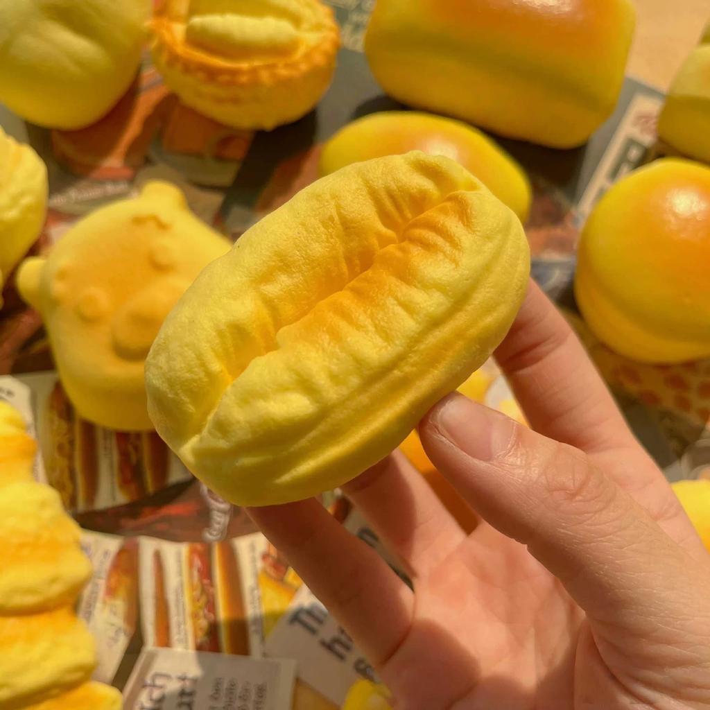 1 sztuka Symulacja Chleba Serowego Squishy, Design do Ssania Palców, Miękka Sensoryczna Zabawka do Ściskania dla Koncentracji i Codziennego Redukowania Stresu